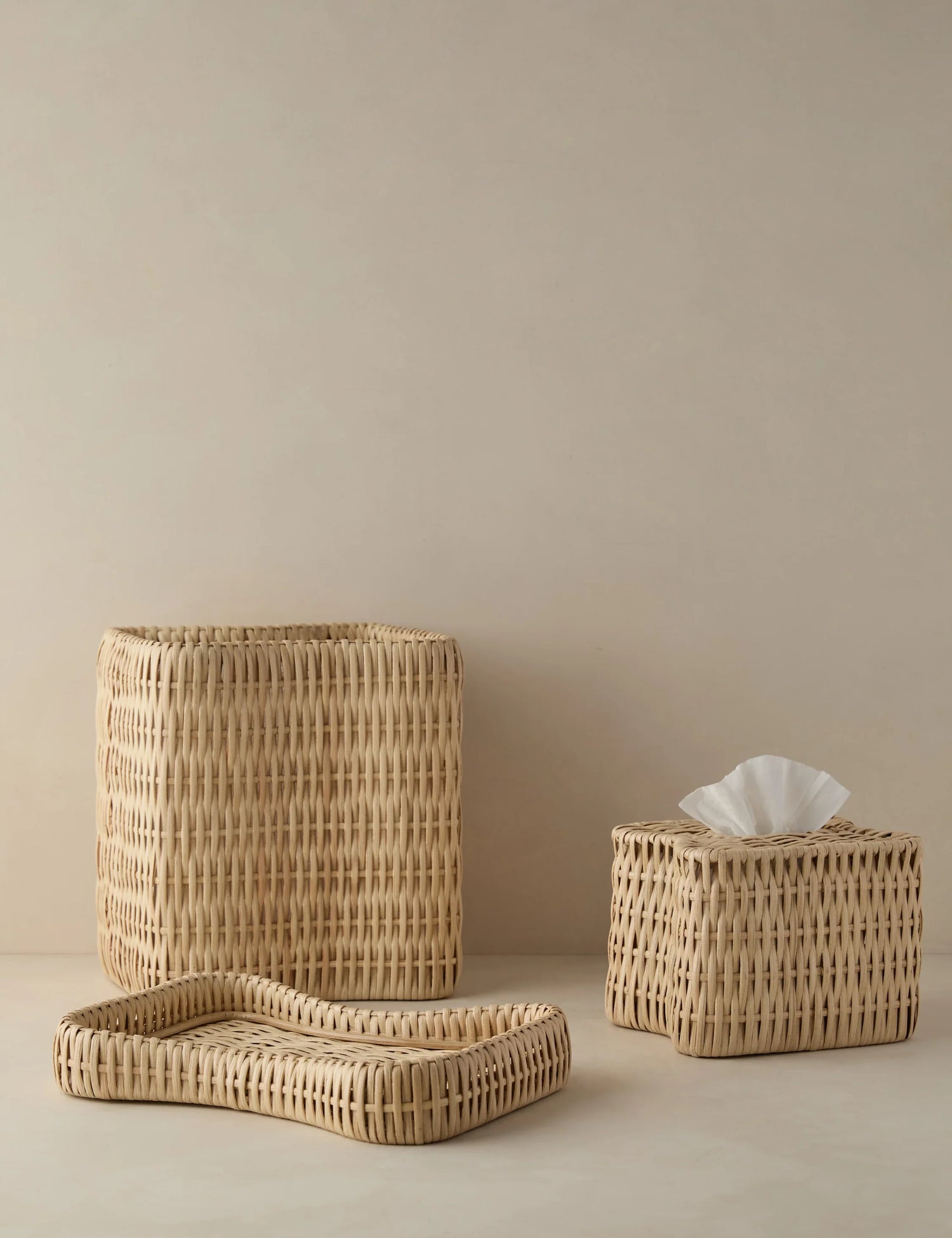 BATHROOM ACCESSORIES