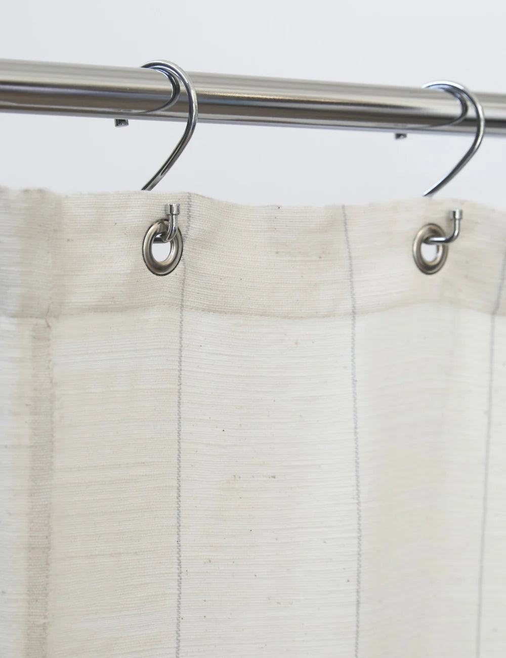 HP TRADE HUB | Karo Shower Curtain